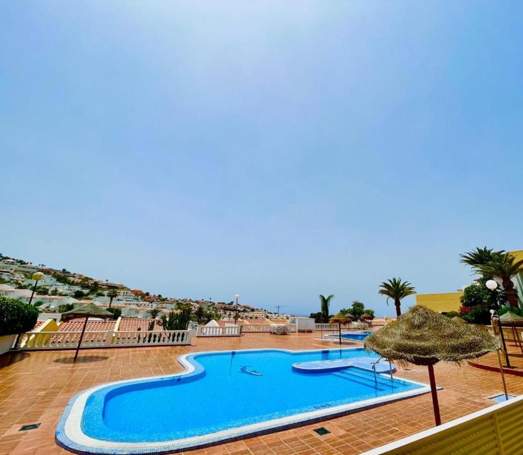 Las Brisas Holiday Costa Adeje  Kültér fotó